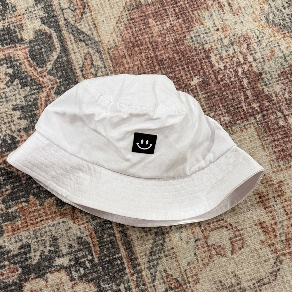 White Bucket Hat with Black Smiley Face Logo - Picture 1 of 3